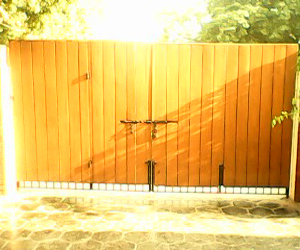 Free HTML5 Bootstrap Template by FreeHTML5.co